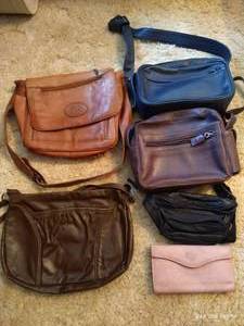 lot 143 image: Leather Purses & Wallet