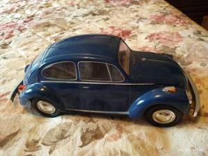 lot 184 image: Vintage Beams VW Decanter