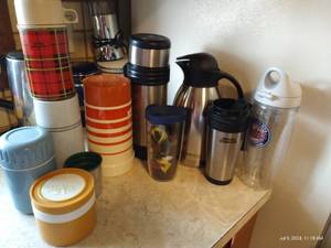 lot 218 image: Thermos Carafe, Travel Mugs, Water Bottles, Thermoses