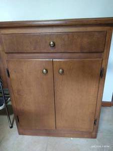 lot 251 image: Coffee Cabinet