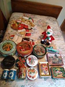 lot 304 image: Lot of Christmas Tins, Teddy Bear Door Hanging & Santa