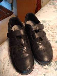 lot 310 image: Black SAS Sneakers Sz 10