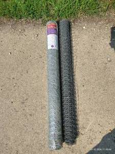 lot 323 image: Two Rolls Chicken Wire