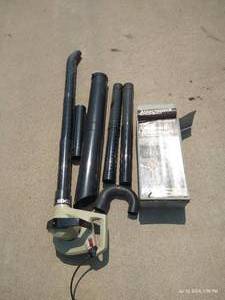 lot 370 image: Leaf Blower w Power Rain Gutter Attachment