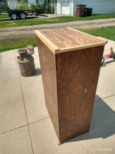 lot 373 image: Wooden Shelf