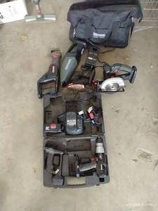 lot 443 image: Craftsman Saw, Drill, Sander Lot wBatteries