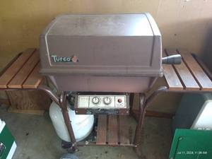 lot 461 image: Turco Propane Grill & Propane Tank