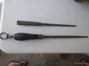 lot 469 image: Vintage Knife Sharpeners