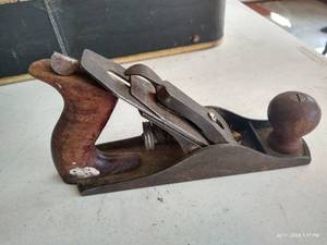 lot 487 image: Vintage Planer