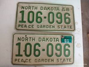 lot 526 image: ND License Plates 58 & 61