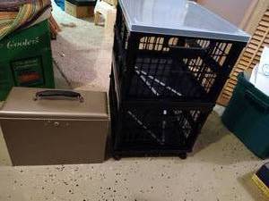 lot 627 image: Two Rolling CollapsibleStackable Filing Crates & Metal File Case