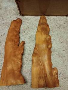 lot 643 image: Tall Wood Pieces