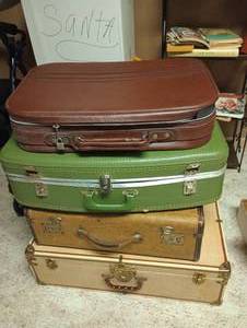 lot 649 image: Four Vintage Suitcases in Great Condition