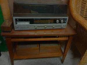 lot 659 image: Table w Record Player Sound Design
