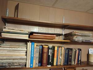lot 695 image: Two Shelves of Magazines & Books- Mostly DIY & Wood Working
