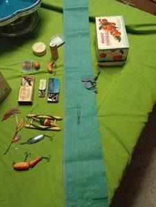 lot 719 image: Fishing Lures, Hooks, Sinkers, Fishing Rod Case