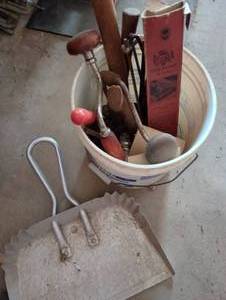 lot 926 image: Bucket of Hand Drills, Polish, Axes, Hammer, Etc