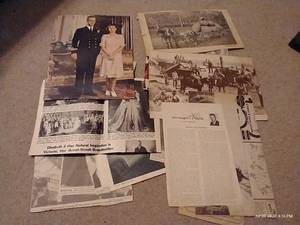 lot 964 image: Lot of Vintage Newspaper Clippings - Local Interest, Political, Etc
