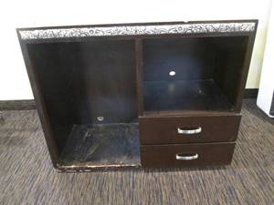 lot 259 image: Dresser measuring 4 wide 21 deep 39 tall