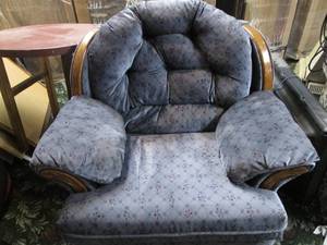 lot 270 image: Plush blue oversized zchair...