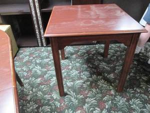 lot 319 image: Square top table top is 30 x 30...