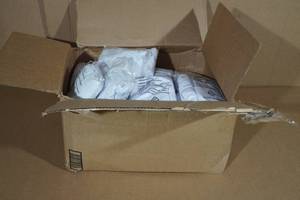 lot 30 image: 30 White Spandex Chair Covers