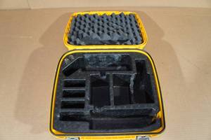 lot 109 image: Trimble Power Kit Case with Keys