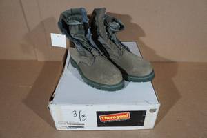 lot 121 image: Thorogood Steel Toe Boots -Size 15
