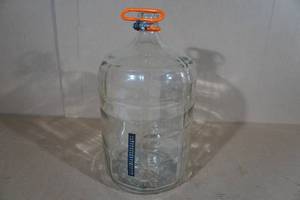 lot 129 image: Glass Carboy Jug with Handle