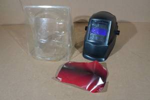 lot 206 image: Lincoln Welding Helmet