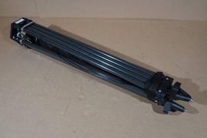 lot 226 image: Hi-Q Air Sampling Equipment Stand