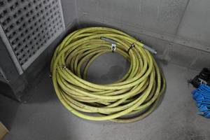lot 168 image: 2 100 Water Hoses