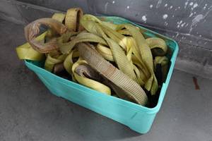 lot 172 image: Large Assortment of Tow and Sling Straps