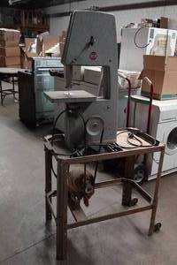 lot 278 image: Vintage Delta Rockwell Belt Drive Band Saw