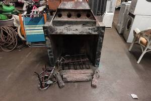 lot 290 image: Fireplace Insert with Gas Burners