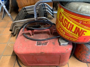 lot 51 image: 2 boat gas cans, tackle box, gas can