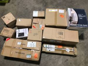 Lot of Assorted Lighting Items Various Models and Conditions Customer Returns See Pictures