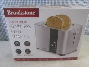 lot 9 image: (CSB) 2-Slice Pop Up Stainless Steel Toaster