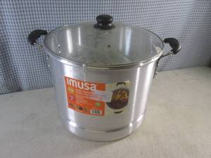 lot 37 image: (CSB) 24 Qt Tamale  Seafood Steamer - Has Dent