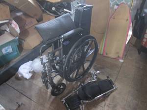 lot 119 image: (HG) Wheelchair...