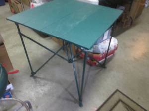 lot 52 image: (BR3) Portable Folding Table - 28 x 28 x 28 H