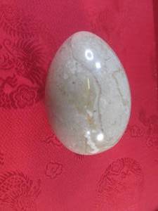 lot 70 image: (FS) Polished Stone Egg - Approx 2 34 x 1 78