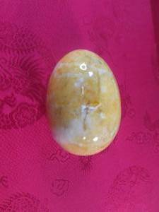 lot 71 image: (FS) Polished Stone Egg - Approx 2 38 x 1 58