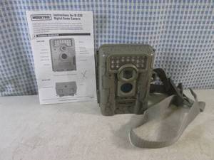 lot 162 image: (CS) Moultrie D-333 Digital Game Camera Model MCG-12590
