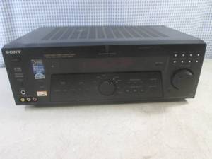 lot 243 image: (A-3) Sony STR-DE685 FM Stereo  FM-AM Receiver - Powers On