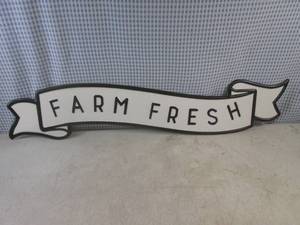 lot 249 image: (FS) Farm Fresh Tin Sign - Embossed - 34 12 x 6 34