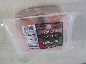 lot 313 image: (FRZ) 2 Lbs Frozen Sliced Sandwich Style Peperoni Past Date