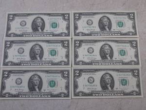 lot 92 image: (CNTR) 6 Uncirculated $2 Dollar Bills