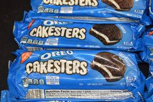 Lot of 10 Oreo Cakesters Soft Snack Cakes