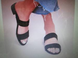 Lulus Size 7.5 Devin Black Suede S...